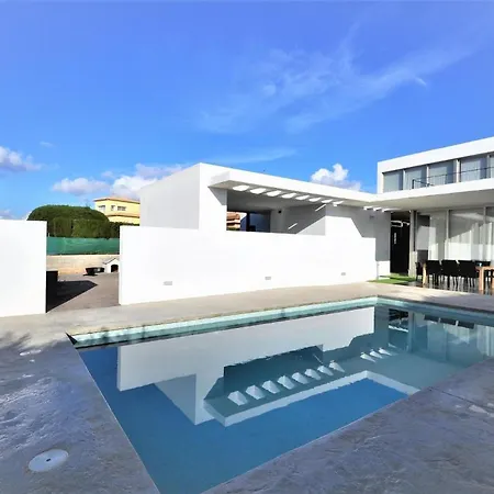 Mit Privatpool Fuer 6 Personen Ca 250 Qm In Sa Torre, Mallorca Suedkueste Von Mallorca Holiday home *